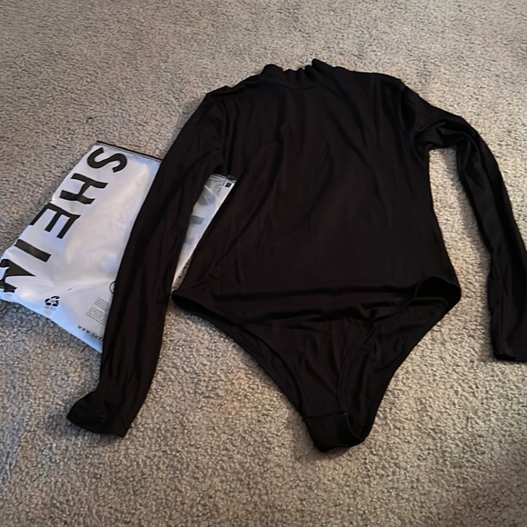 SHEIN Tops - 🤍 BRAND NEW BODYSUIT 🤍